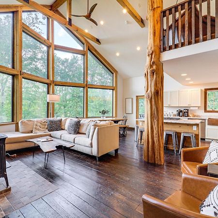 Luxe Appalachian Mountain Cabin With Hot Tub, Views Warrensville Kültér fotó