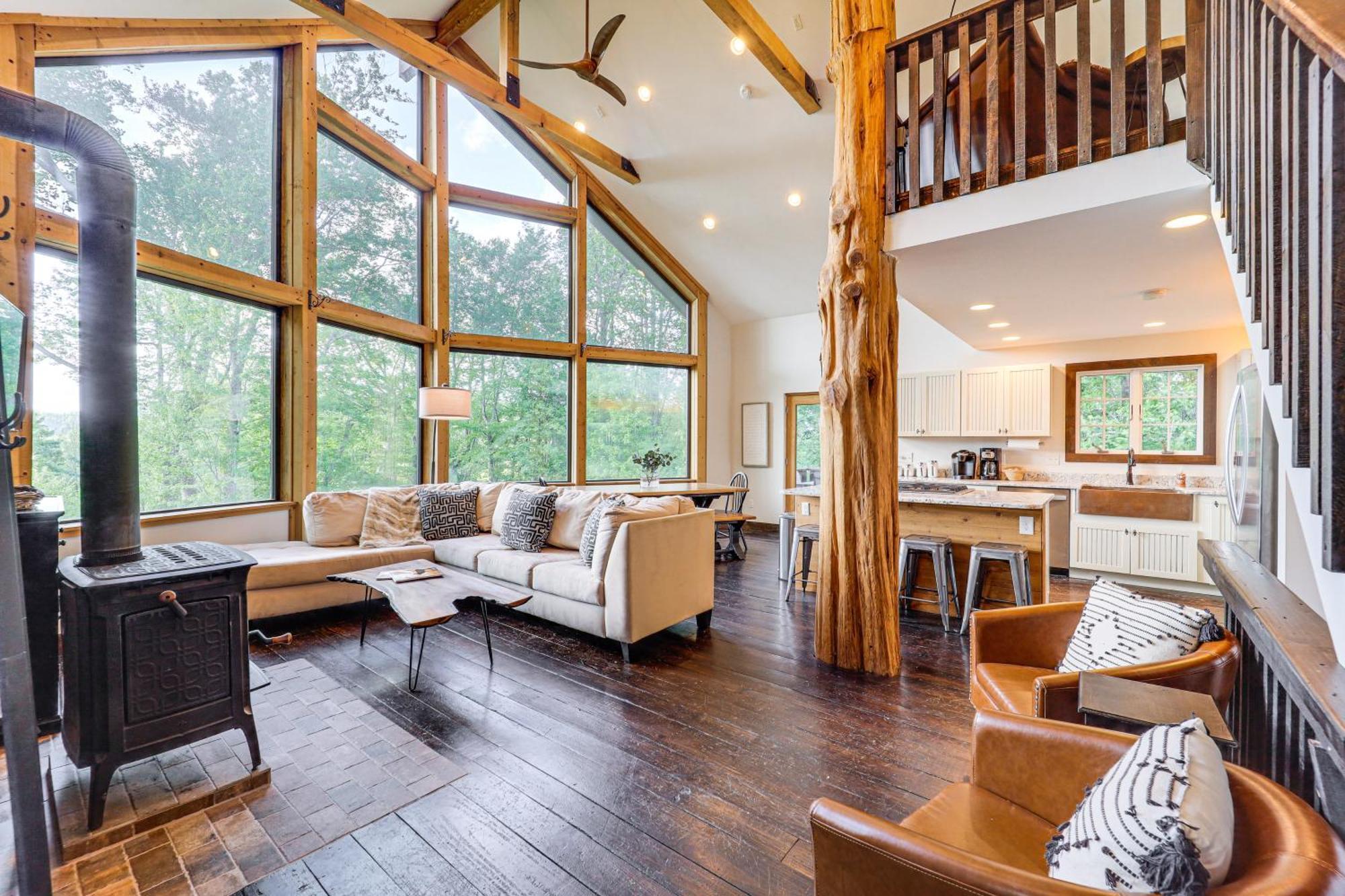 Luxe Appalachian Mountain Cabin With Hot Tub, Views Warrensville Kültér fotó